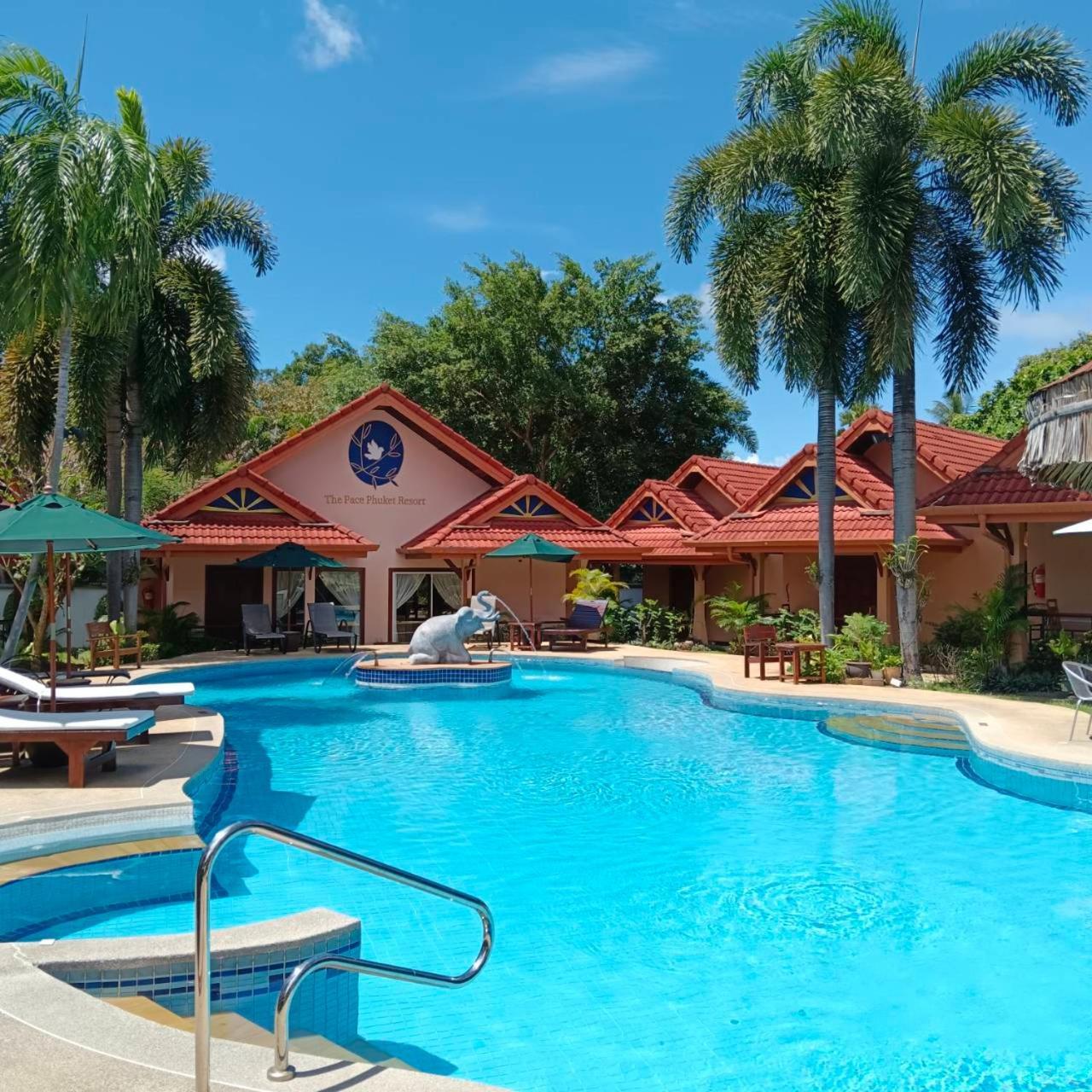 The Pace Phuket Boutique Resort Rawai Exteriör bild